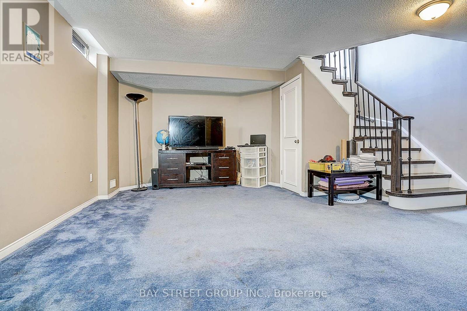 68 Woodroof Crescent, Aurora, Ontario  L4G 7H4 - Photo 33 - N12799112