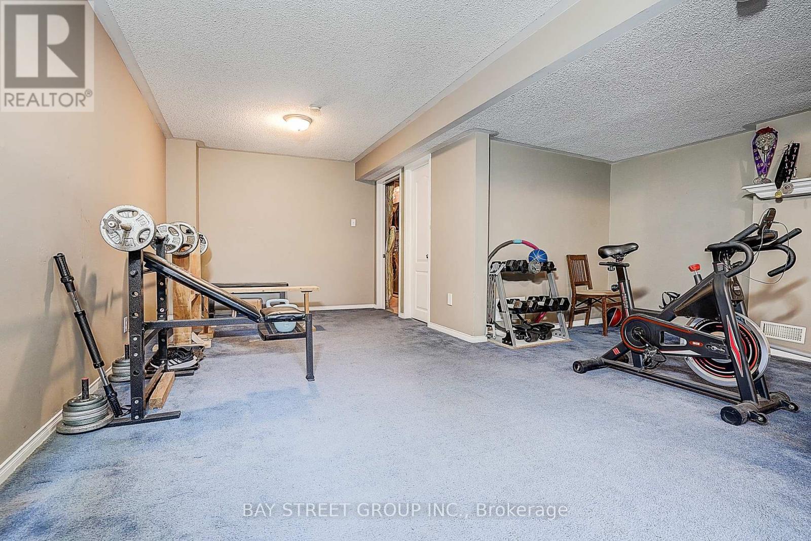 68 Woodroof Crescent, Aurora, Ontario  L4G 7H4 - Photo 35 - N12799112