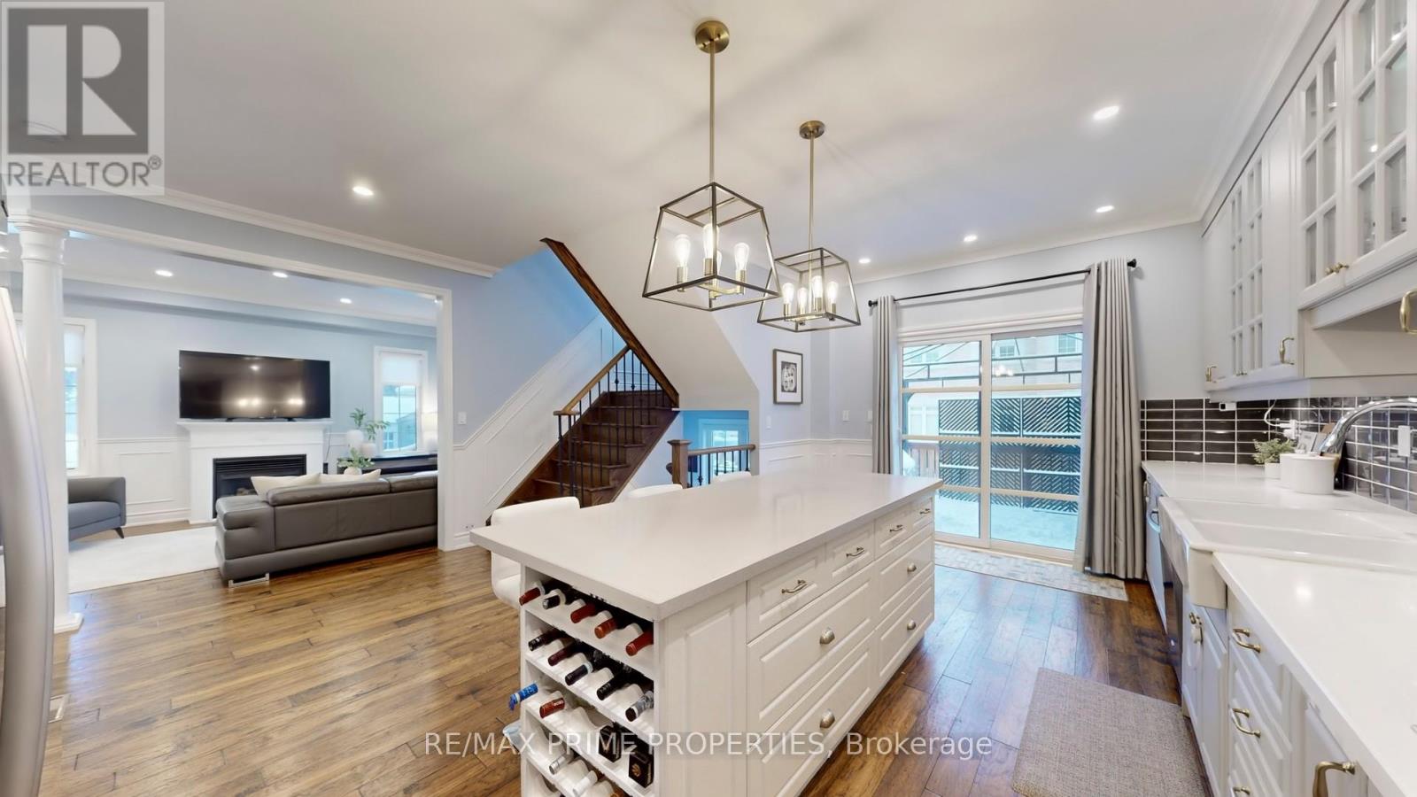 1075 Warby Trail, Newmarket, Ontario  L3X 3H6 - Photo 10 - N12799118