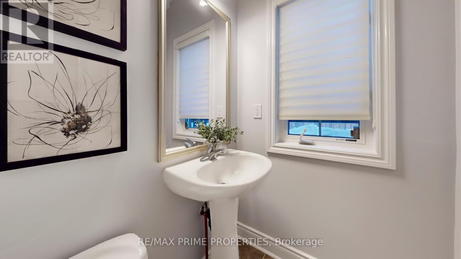 1075 Warby Trail, Newmarket, Ontario  L3X 3H6 - Photo 16 - N12799118