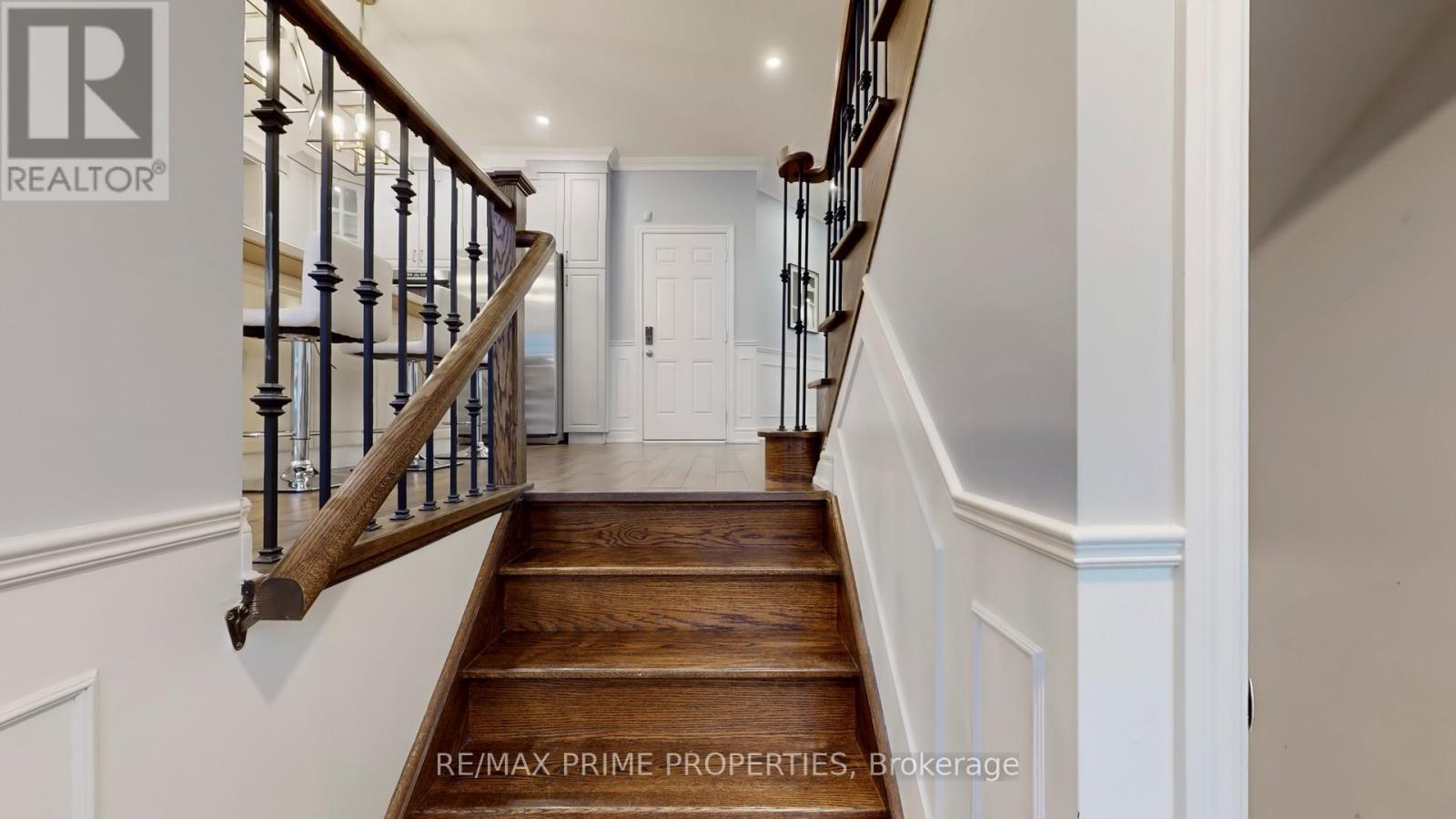 1075 Warby Trail, Newmarket, Ontario  L3X 3H6 - Photo 17 - N12799118