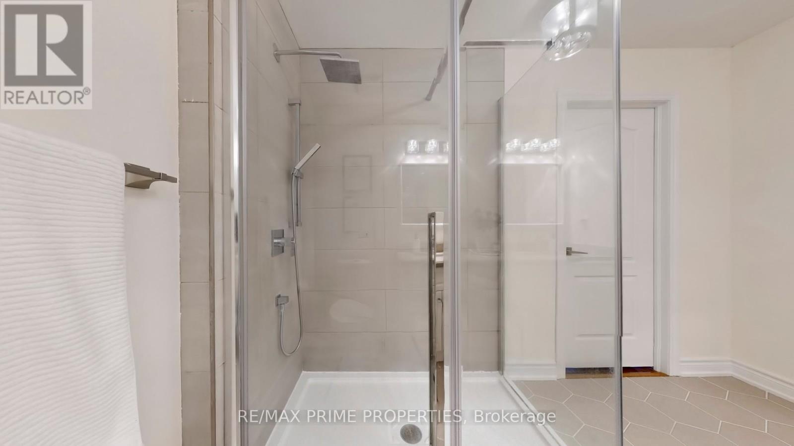 1075 Warby Trail, Newmarket, Ontario  L3X 3H6 - Photo 28 - N12799118