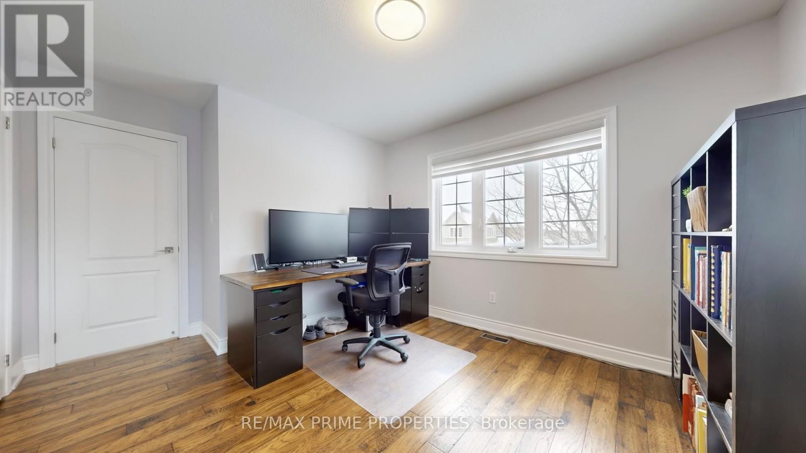 1075 Warby Trail, Newmarket, Ontario  L3X 3H6 - Photo 32 - N12799118