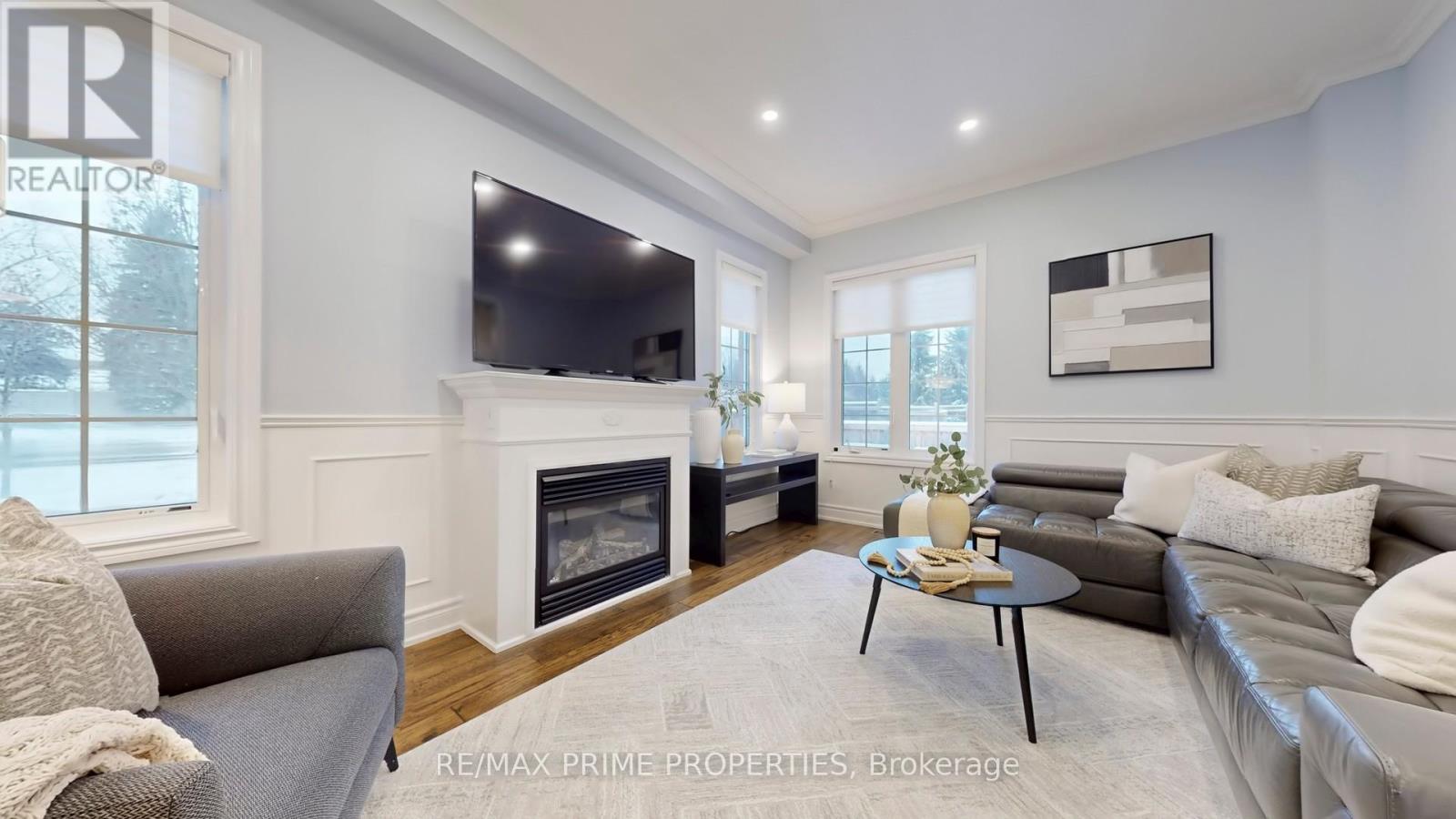 1075 Warby Trail, Newmarket, Ontario  L3X 3H6 - Photo 6 - N12799118