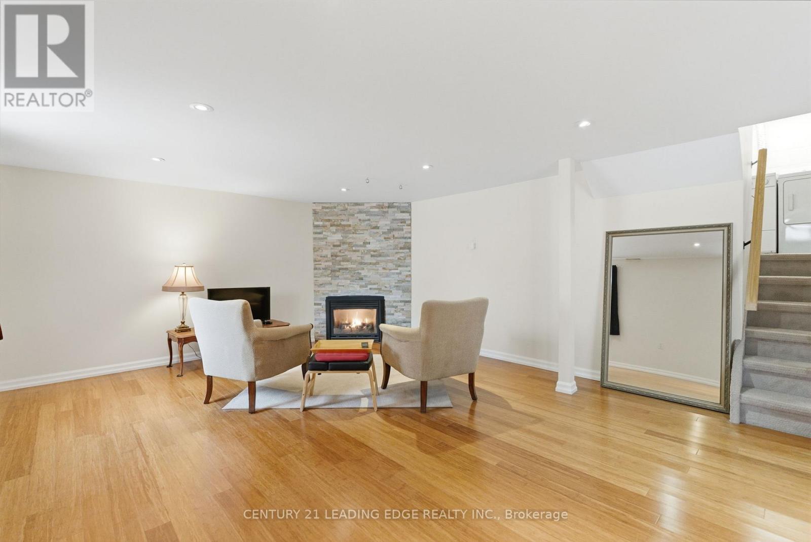 581 Arnhem Drive, Oshawa, Ontario  L1G 2J7 - Photo 34 - E12768560