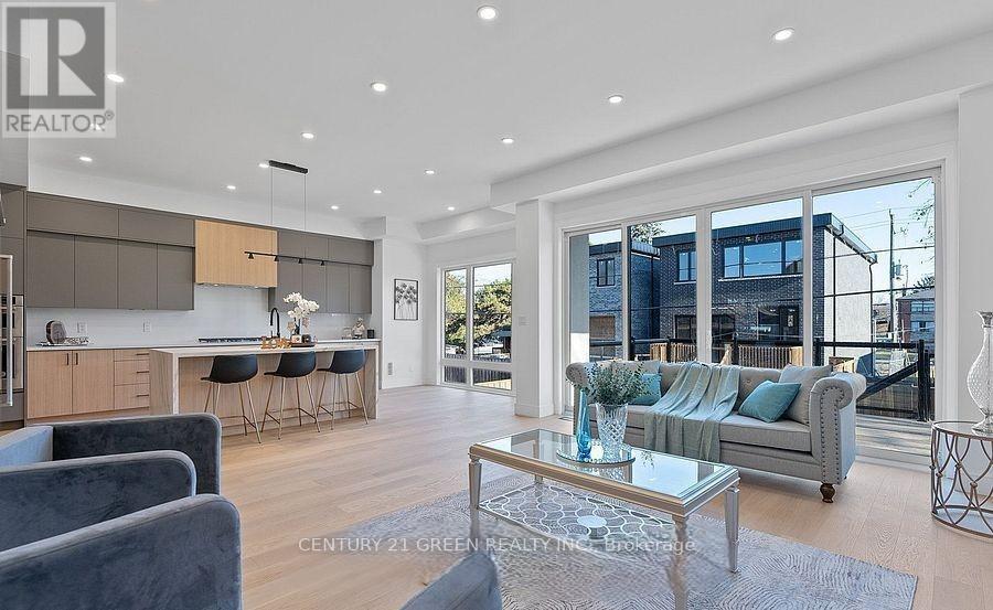 Main & 2nd Floor - 67 Bexhill Avenue, Toronto, Ontario  M1L 3B7 - Photo 11 - E12798456