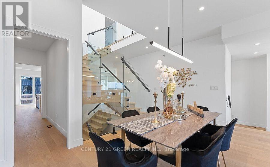 Main & 2nd Floor - 67 Bexhill Avenue, Toronto, Ontario  M1L 3B7 - Photo 17 - E12798456