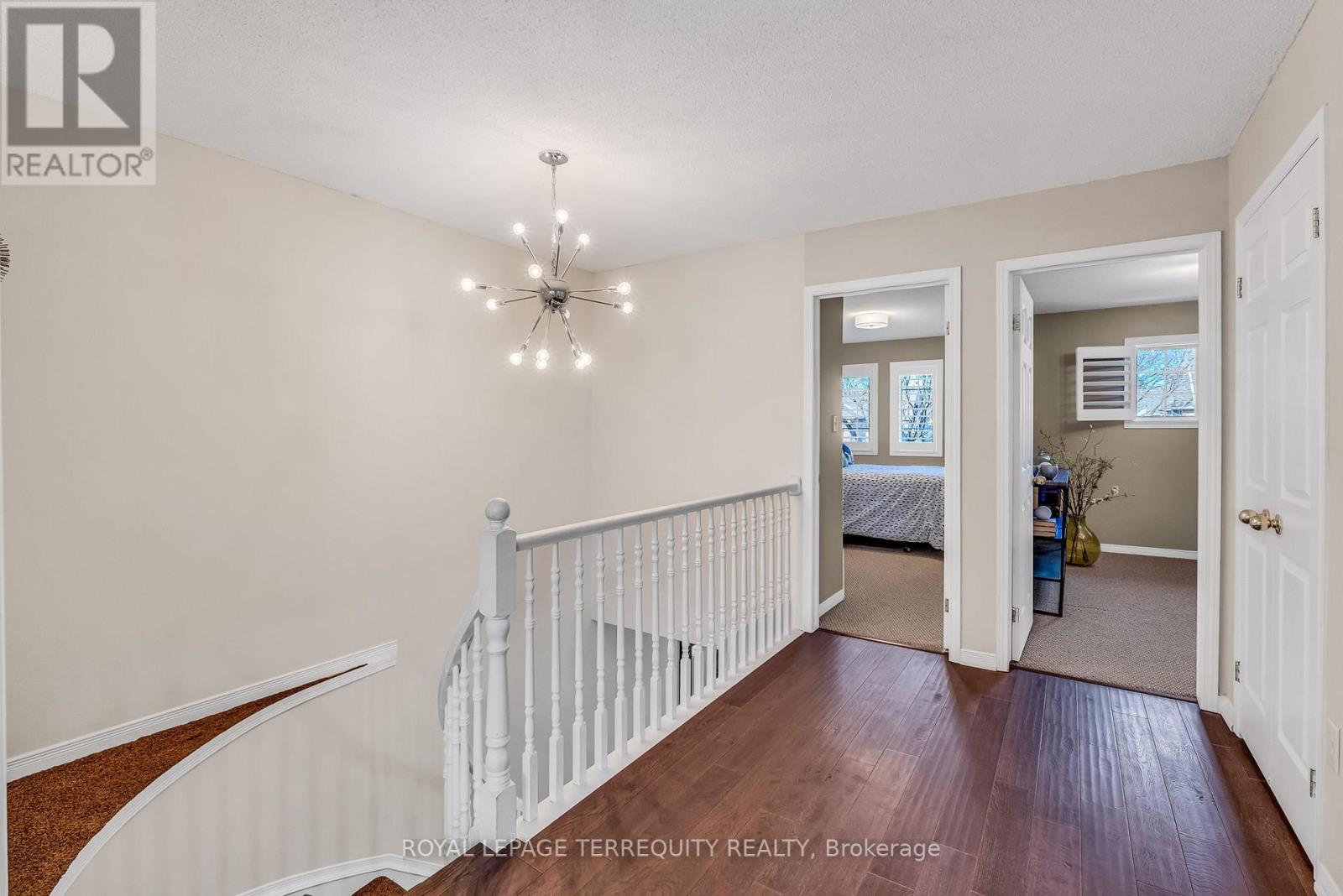 25 - 1276 Silvan Forest Drive, Burlington, Ontario  L7M 4V8 - Photo 24 - W12798964