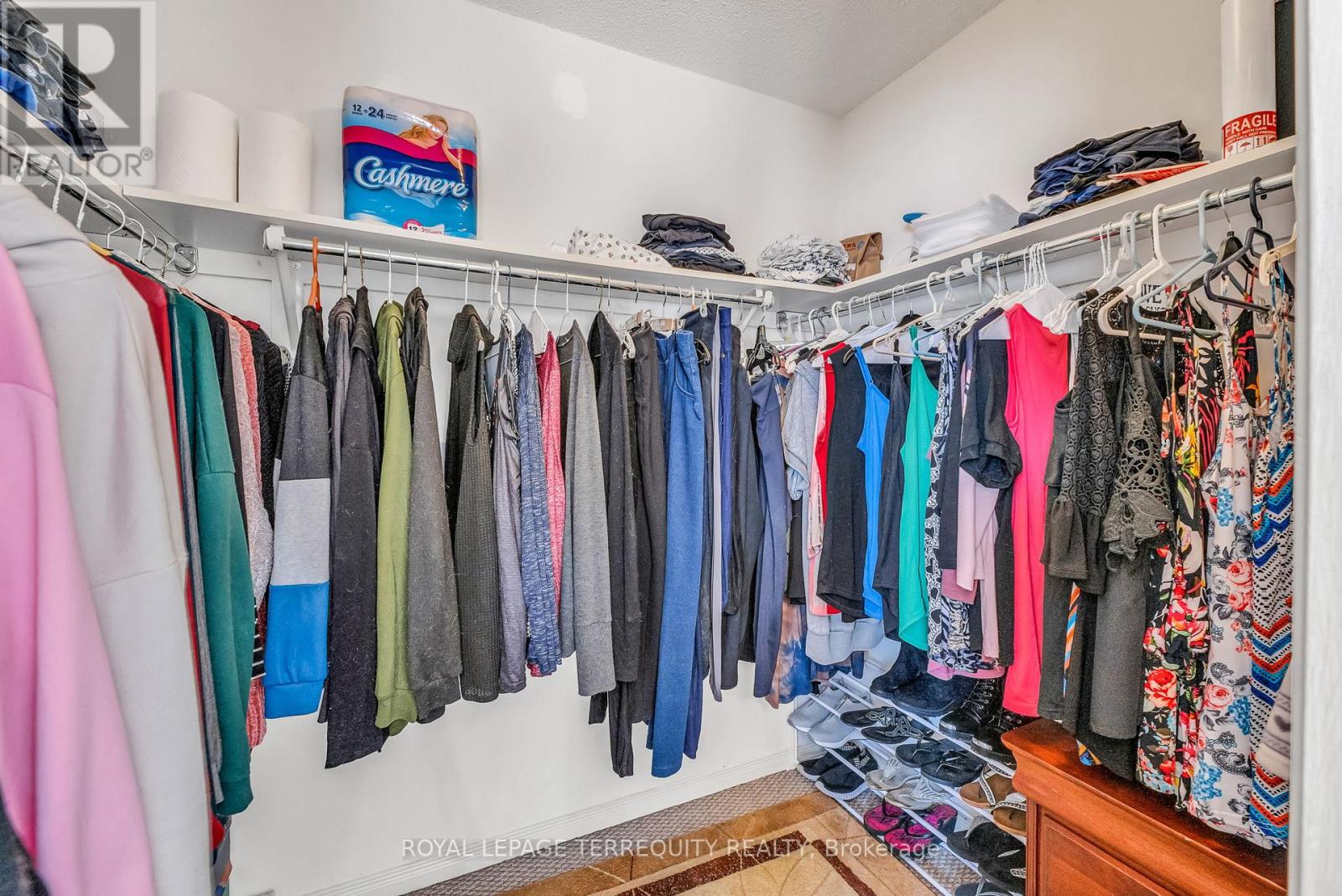 25 - 1276 Silvan Forest Drive, Burlington, Ontario  L7M 4V8 - Photo 37 - W12798964