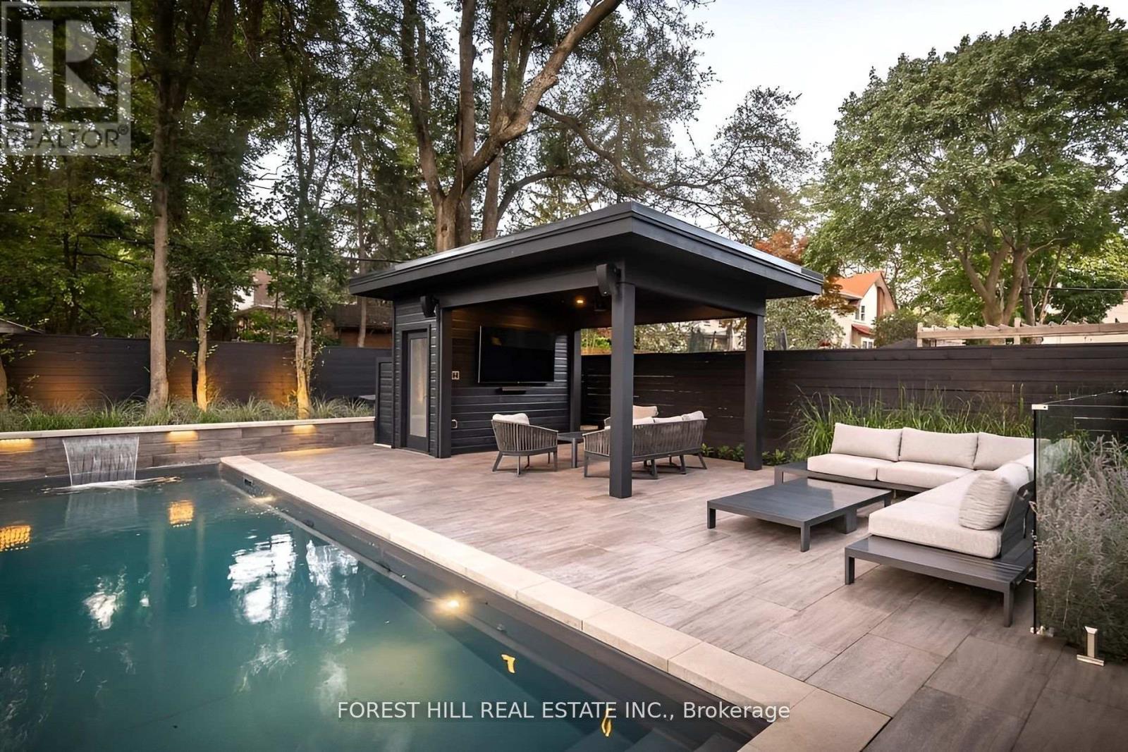 8 Nora Road, Toronto, Ontario  M9A 1C9 - Photo 48 - W12798992