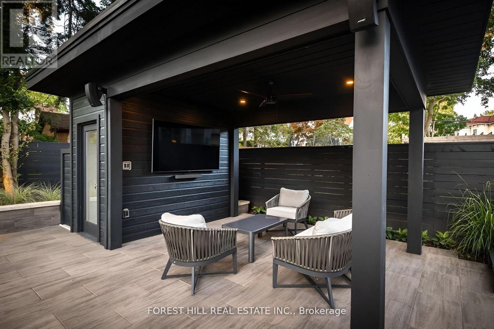 8 Nora Road, Toronto, Ontario  M9A 1C9 - Photo 49 - W12798992