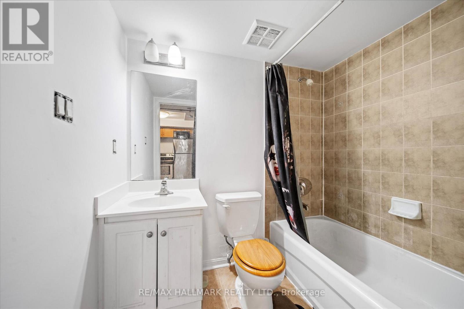 734 - 10 Laidlaw Street, Toronto, Ontario  M6K 1X2 - Photo 15 - W12799042