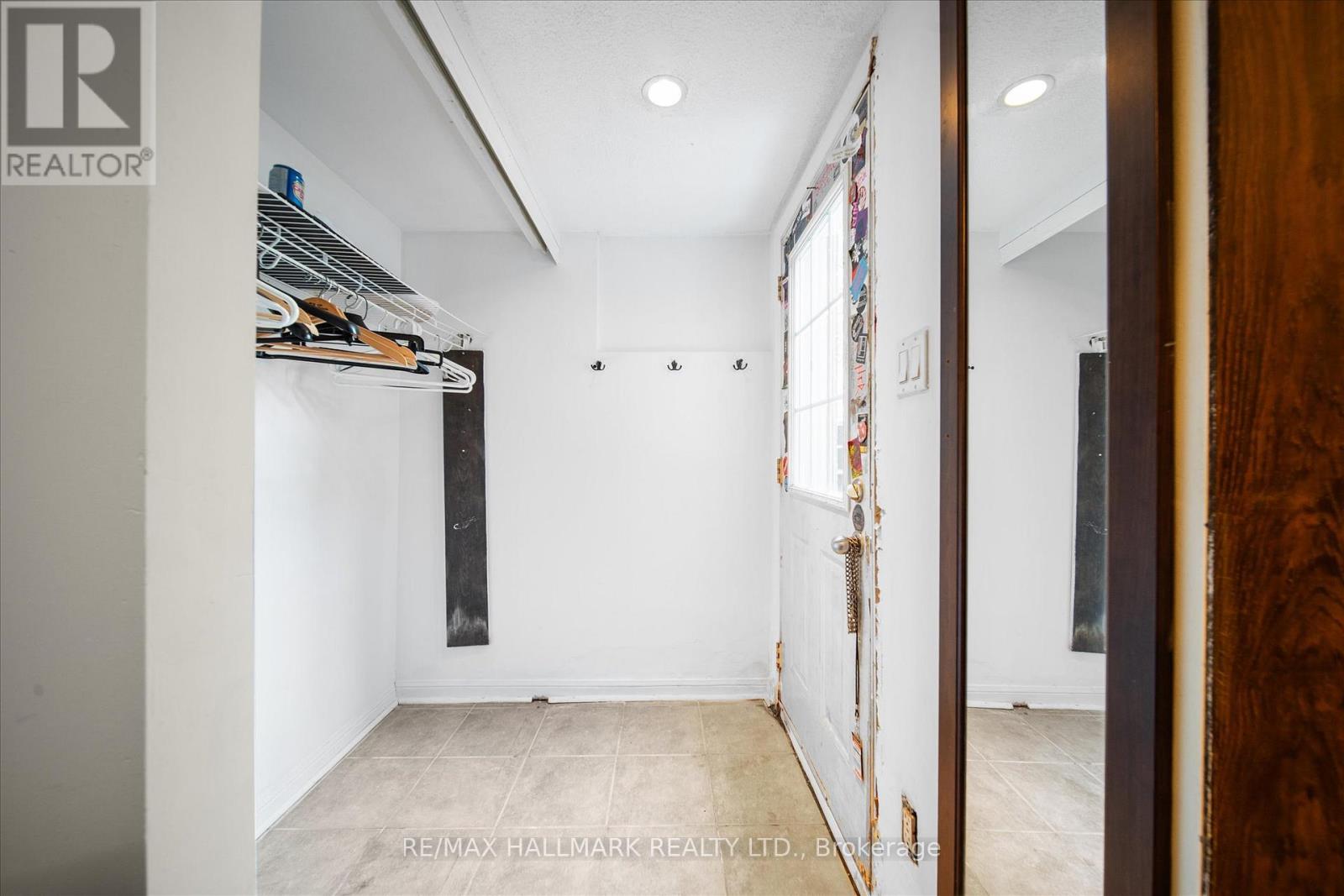 734 - 10 Laidlaw Street, Toronto, Ontario  M6K 1X2 - Photo 6 - W12799042