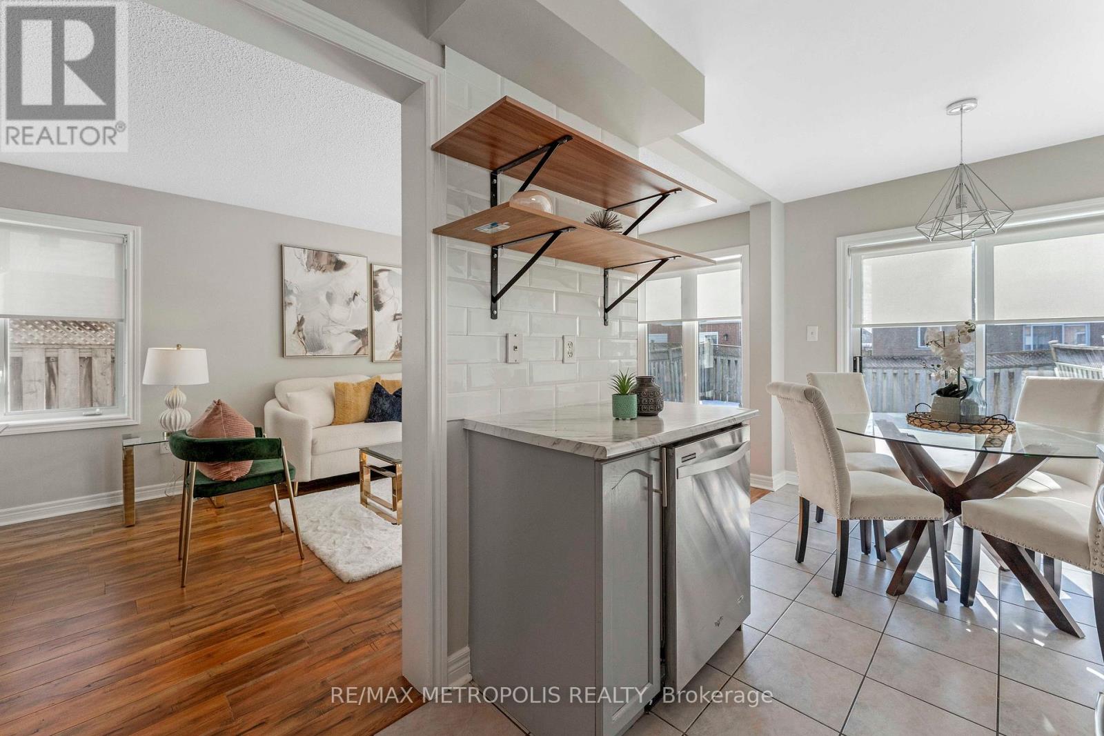 16 Twin Pines Crescent, Brampton, Ontario  L7A 1M6 - Photo 20 - W12799096