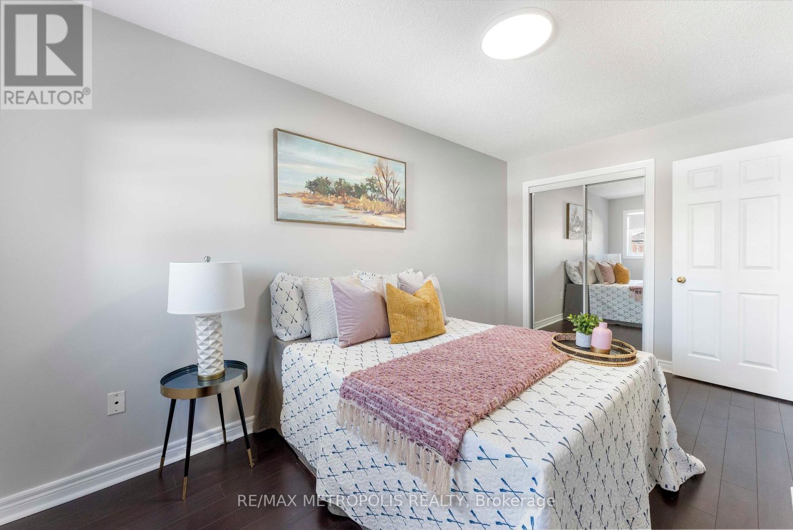 16 Twin Pines Crescent, Brampton, Ontario  L7A 1M6 - Photo 34 - W12799096