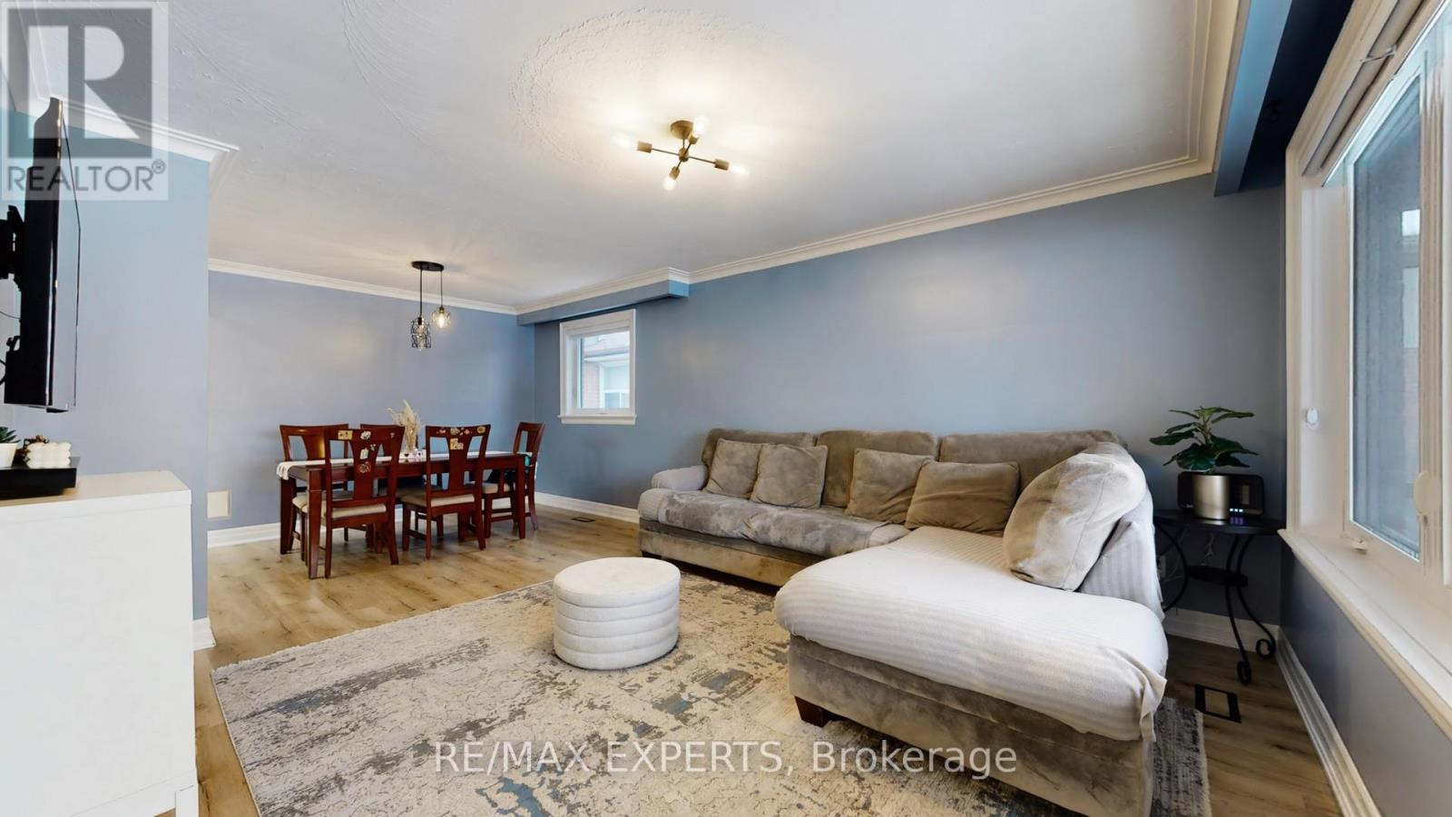 327 Jeffcoat Drive, Toronto, Ontario  M9W 3E4 - Photo 16 - W12799116