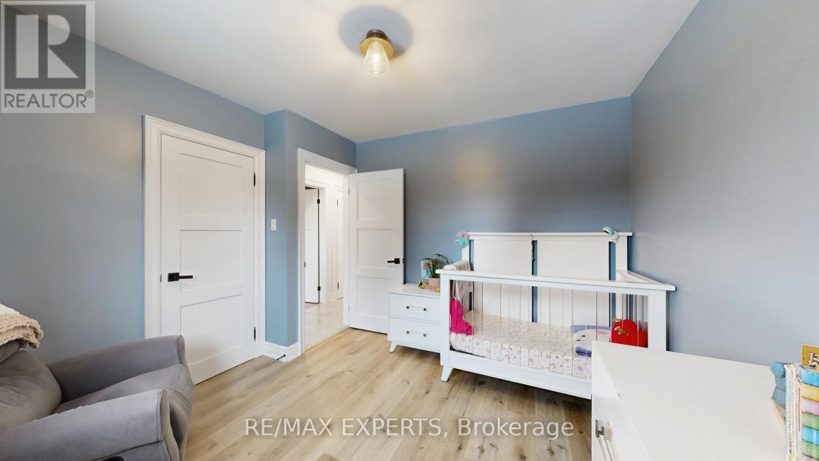 327 Jeffcoat Drive, Toronto, Ontario  M9W 3E4 - Photo 20 - W12799116