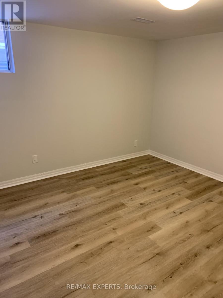 327 Jeffcoat Drive, Toronto, Ontario  M9W 3E4 - Photo 32 - W12799116