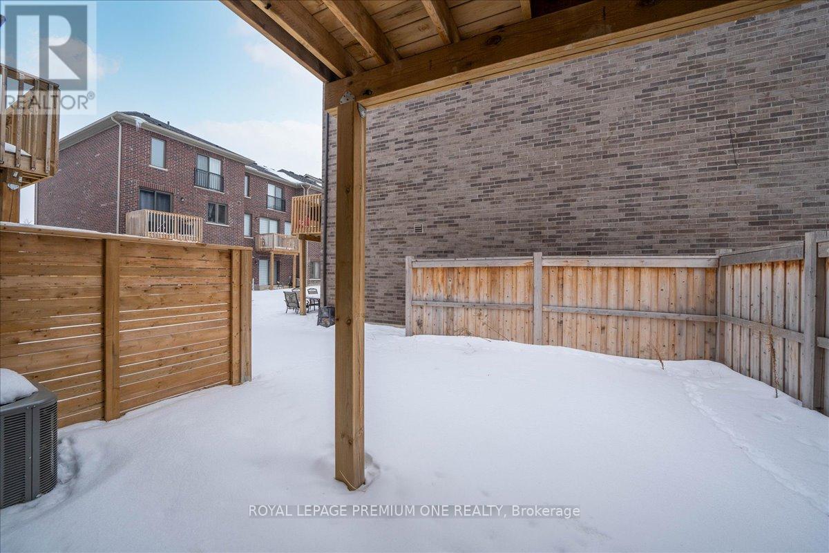 11 Arcola Street, Brampton, Ontario  L6P 4N6 - Photo 34 - W12799206