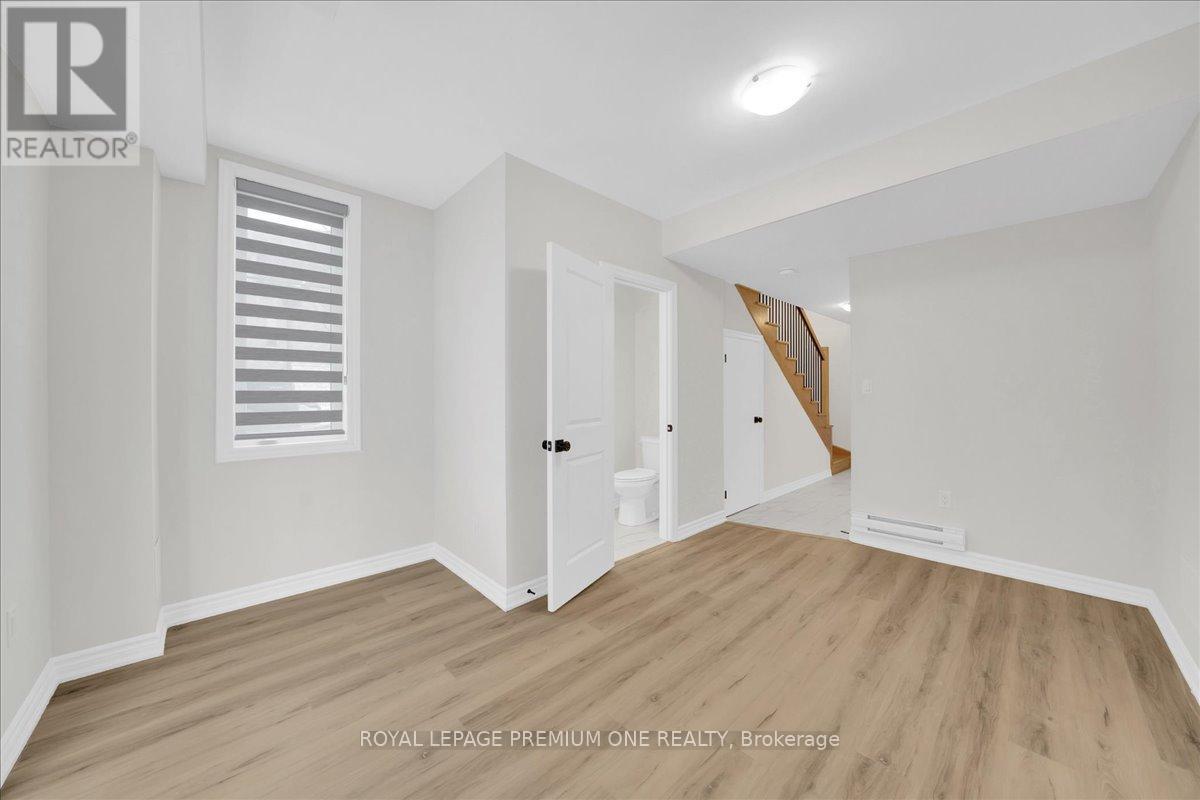 11 Arcola Street, Brampton, Ontario  L6P 4N6 - Photo 9 - W12799206