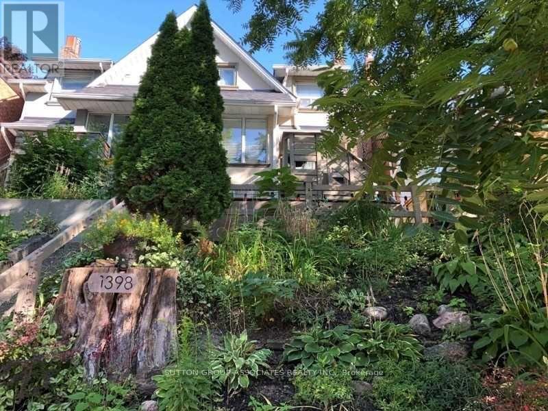 1398 DAVENPORT ROAD, Toronto, Ontario