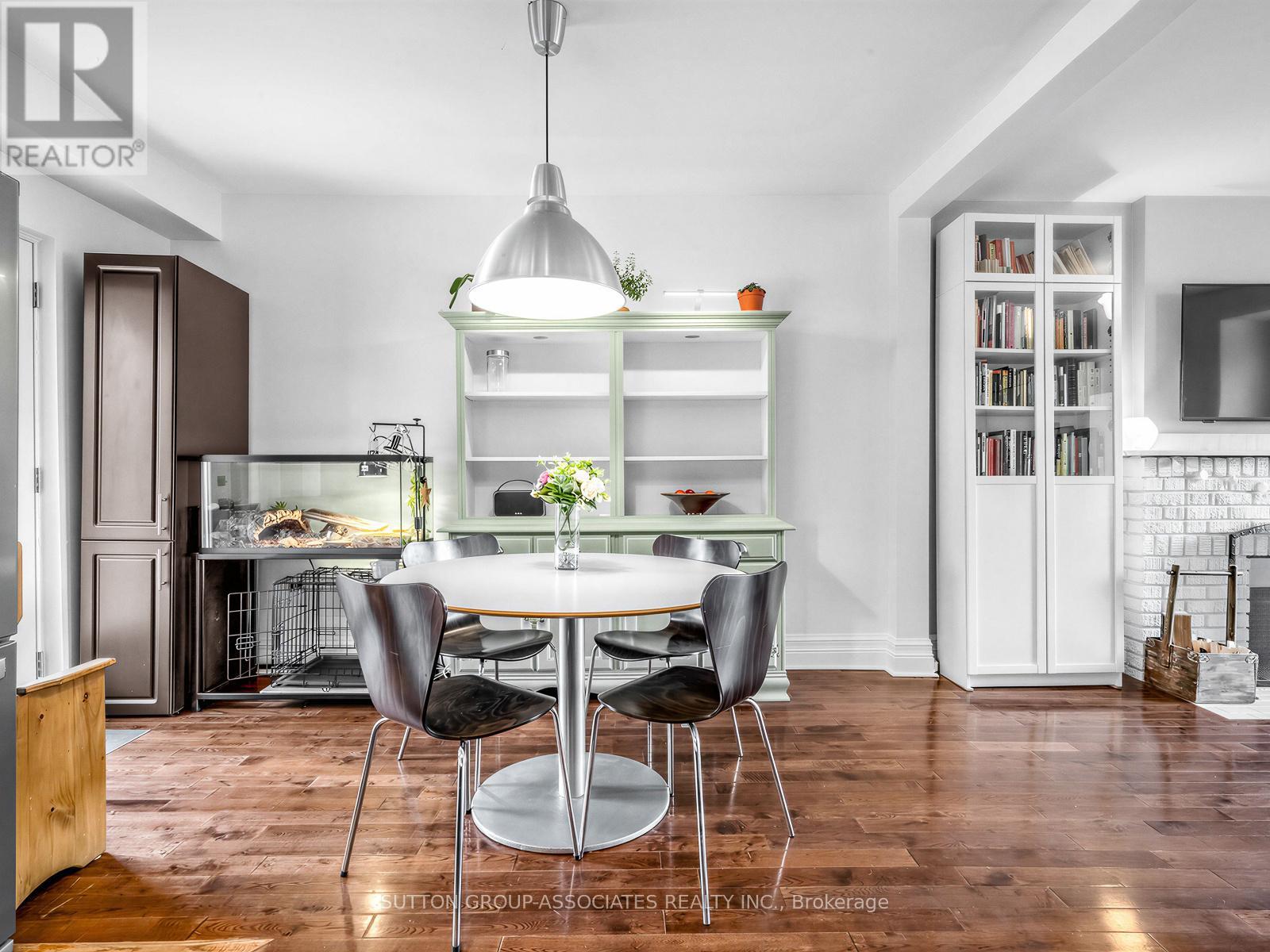 1398 Davenport Road, Toronto, Ontario  M6H 2G9 - Photo 11 - W12799214