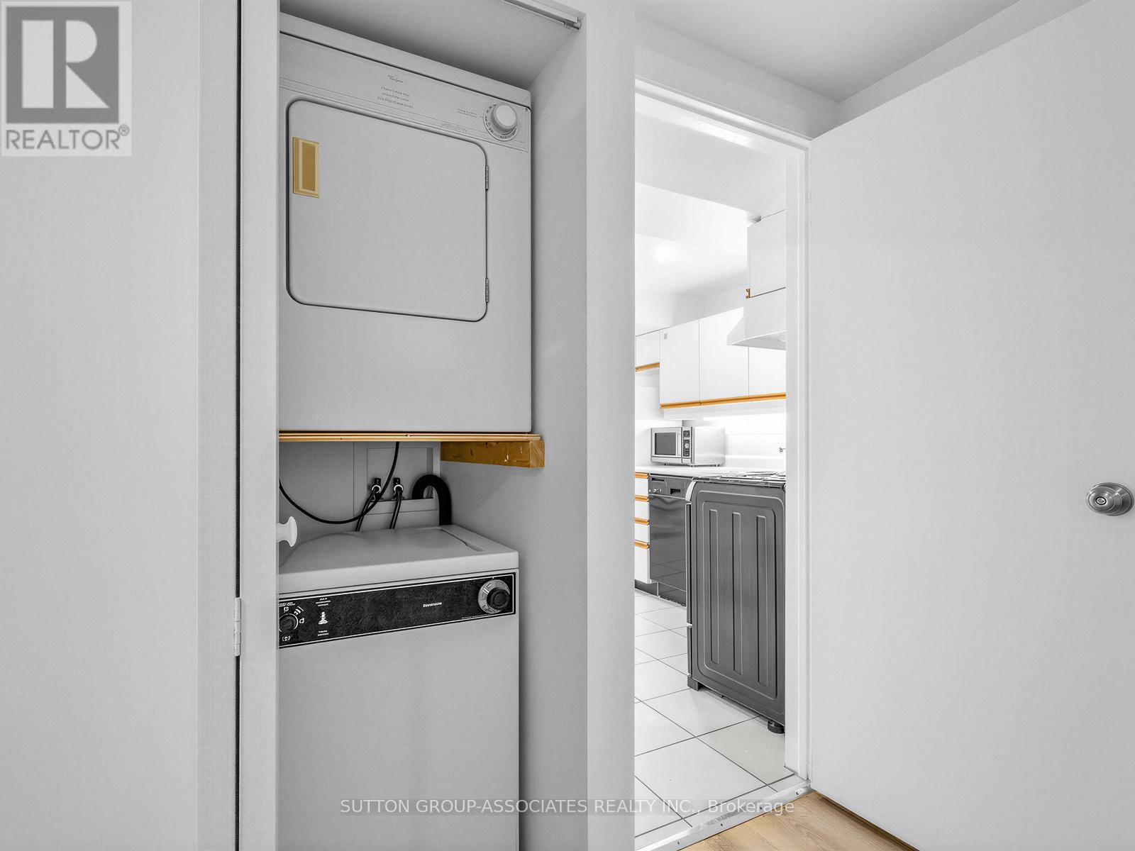 1398 Davenport Road, Toronto, Ontario  M6H 2G9 - Photo 29 - W12799214