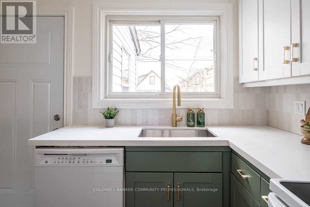 100 Graham Avenue S, Hamilton, Ontario  L8K 2M3 - Photo 11 - X12798986