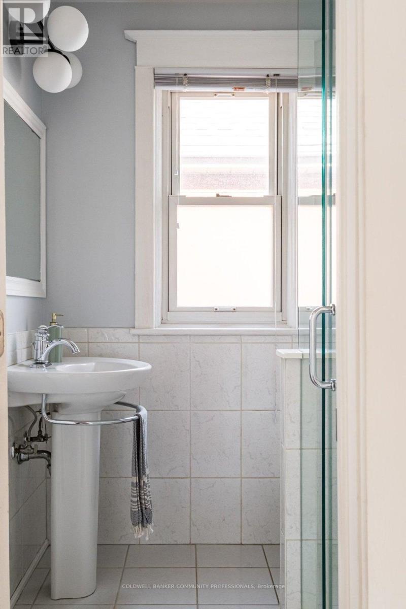 100 Graham Avenue S, Hamilton, Ontario  L8K 2M3 - Photo 18 - X12798986