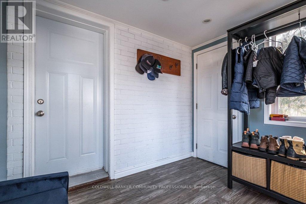 100 Graham Avenue S, Hamilton, Ontario  L8K 2M3 - Photo 32 - X12798986