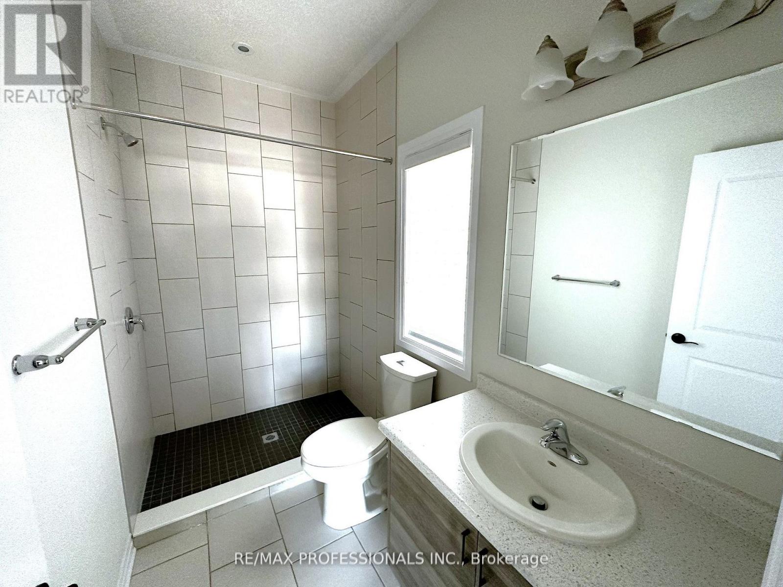 C35 - 25 Isherwood Avenue, Cambridge, Ontario  N1R 0E2 - Photo 14 - X12799056