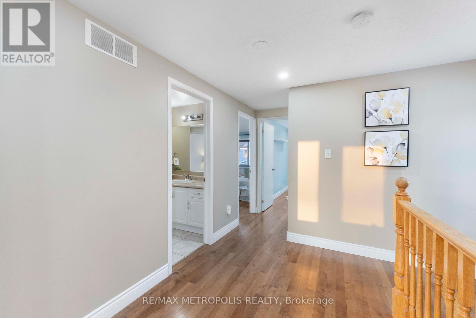 135 Veronica Drive, Kitchener, Ontario  N2A 4E6 - Photo 28 - X12799078