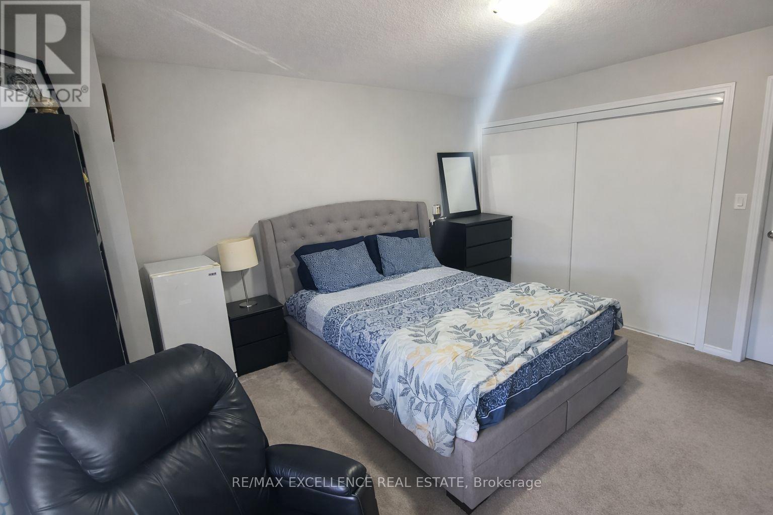 45 Queen Mary Boulevard, Hamilton, Ontario  L8J 0M4 - Photo 11 - X12799080