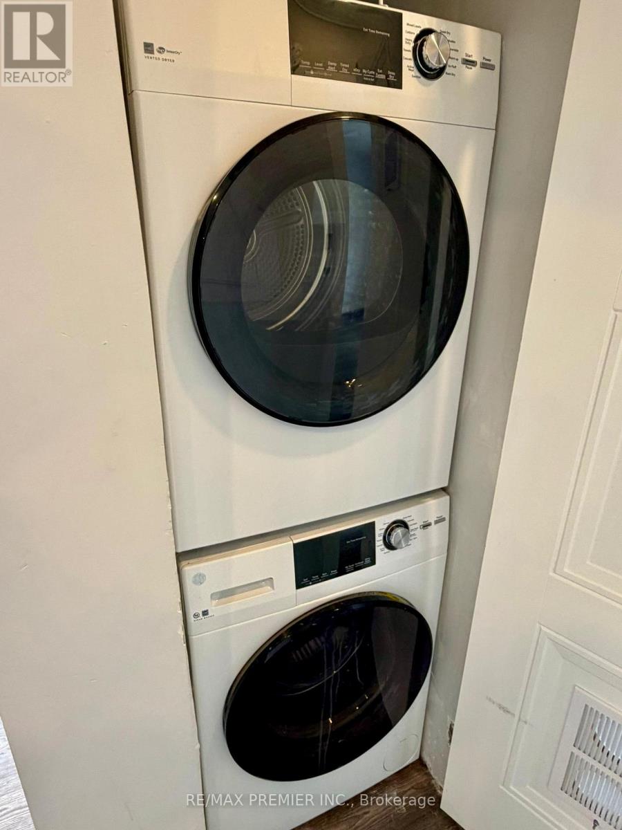 101 - 112 St. Joseph's Drive, Hamilton (Corktown), Ontario  L8N 2E7 - Photo 7 - X12799210