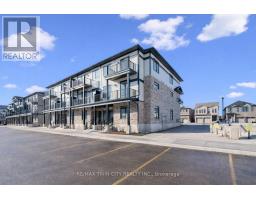 51 LOMOND LANE, Kitchener, Ontario