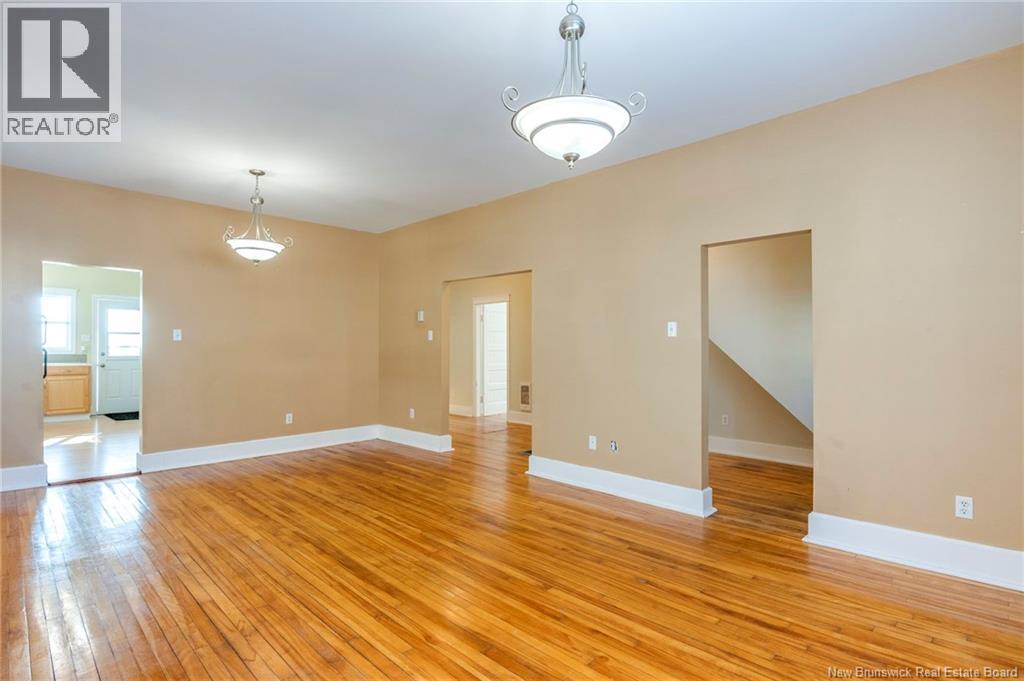 702-704 Beaconsfield Avenue, Saint John, New Brunswick  E2M 2K7 - Photo 4 - NB133628