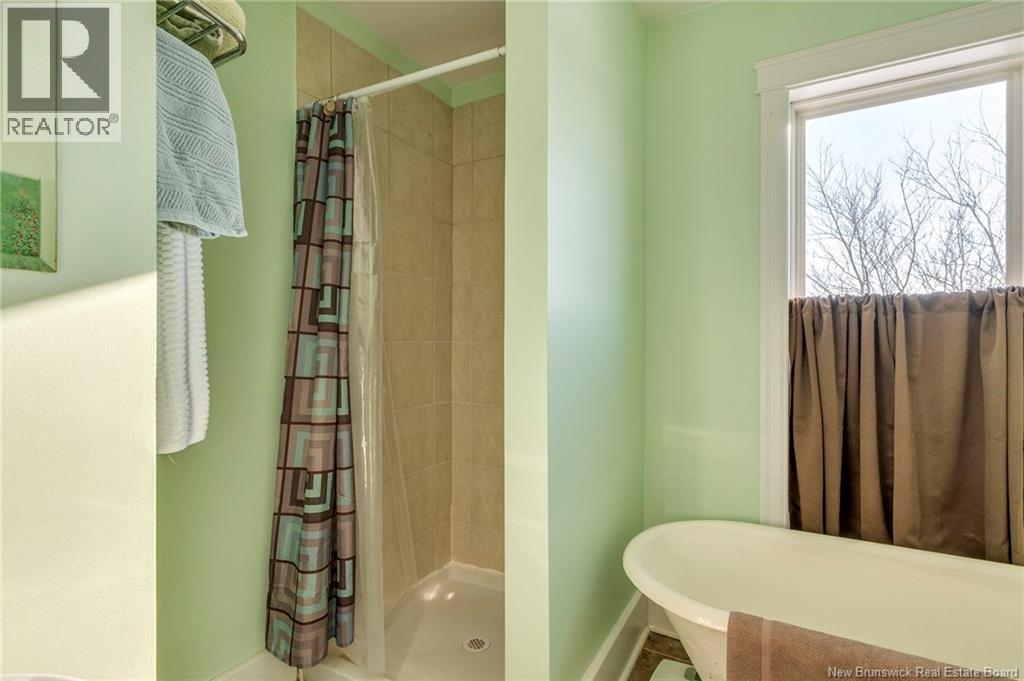 702-704 Beaconsfield Avenue, Saint John, New Brunswick  E2M 2K7 - Photo 48 - NB133628