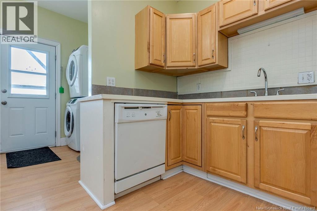 702-704 Beaconsfield Avenue, Saint John, New Brunswick  E2M 2K7 - Photo 9 - NB133628