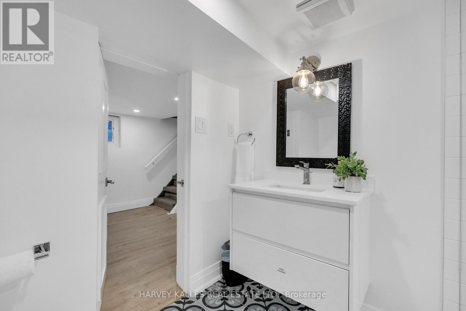 629 Duplex Avenue, Toronto, Ontario  M4R 1W1 - Photo 43 - C12796888