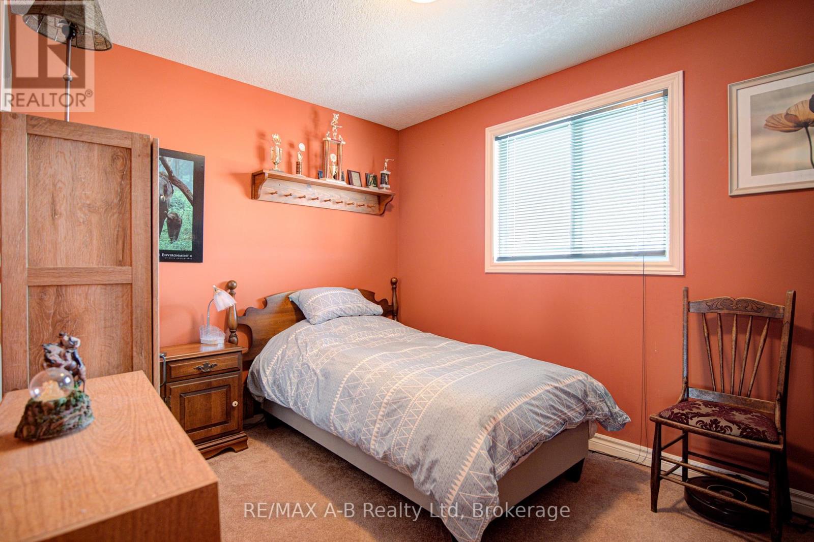 10 Edison Street, St. Marys, Ontario  N4X 1E6 - Photo 25 - X12799228