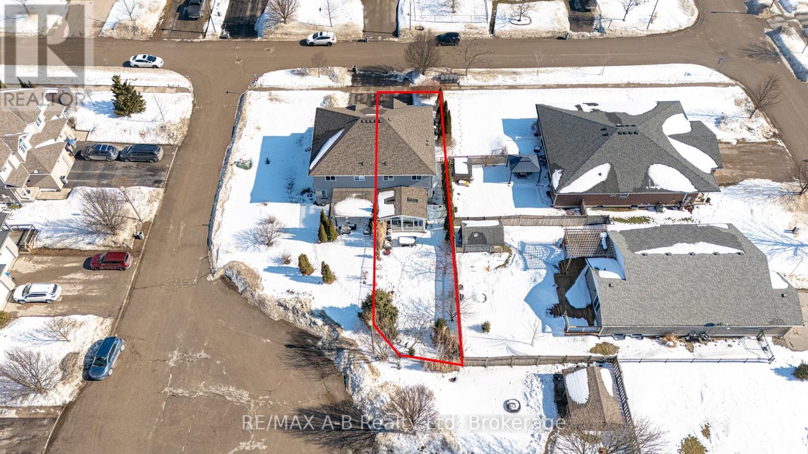 10 Edison Street, St. Marys, Ontario  N4X 1E6 - Photo 29 - X12799228