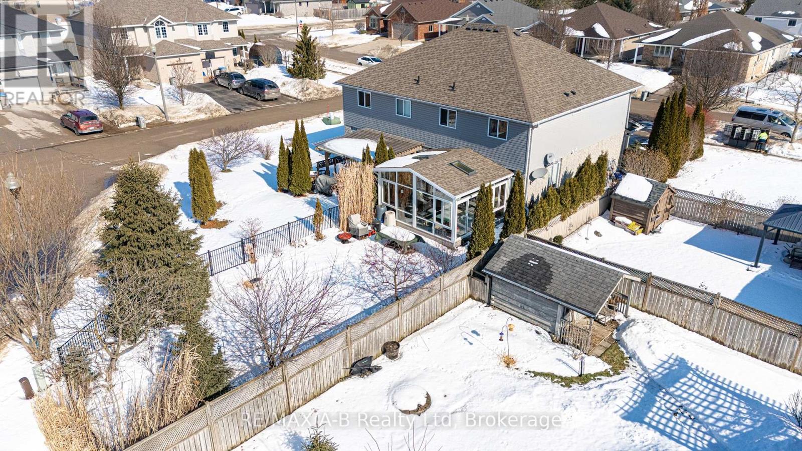 10 Edison Street, St. Marys, Ontario  N4X 1E6 - Photo 30 - X12799228