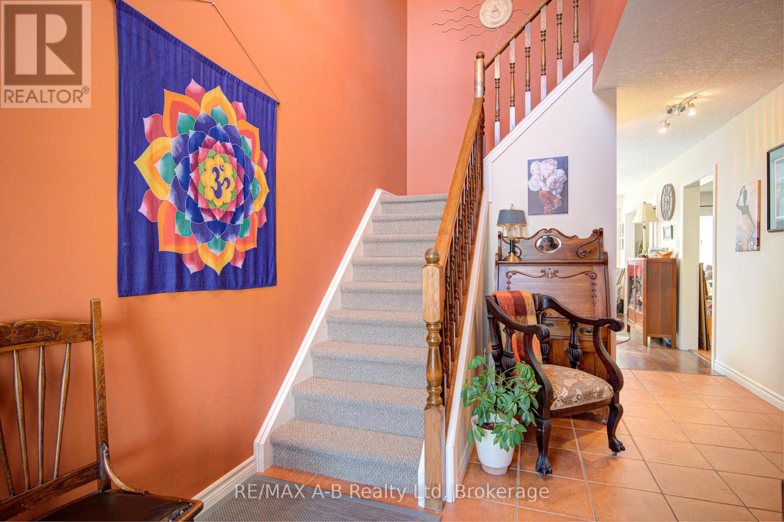 10 Edison Street, St. Marys, Ontario  N4X 1E6 - Photo 6 - X12799228