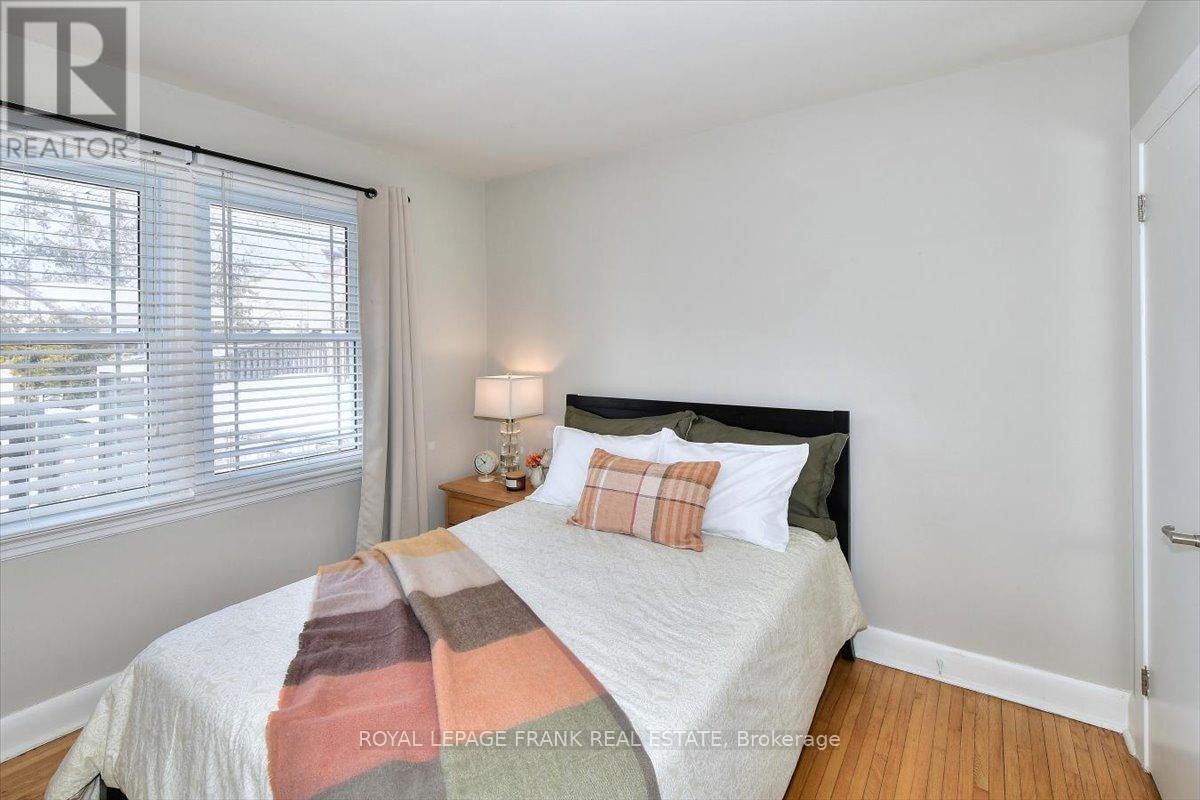 1369 Armstrong Drive, Peterborough, Ontario  K9J 6G4 - Photo 12 - X12799270