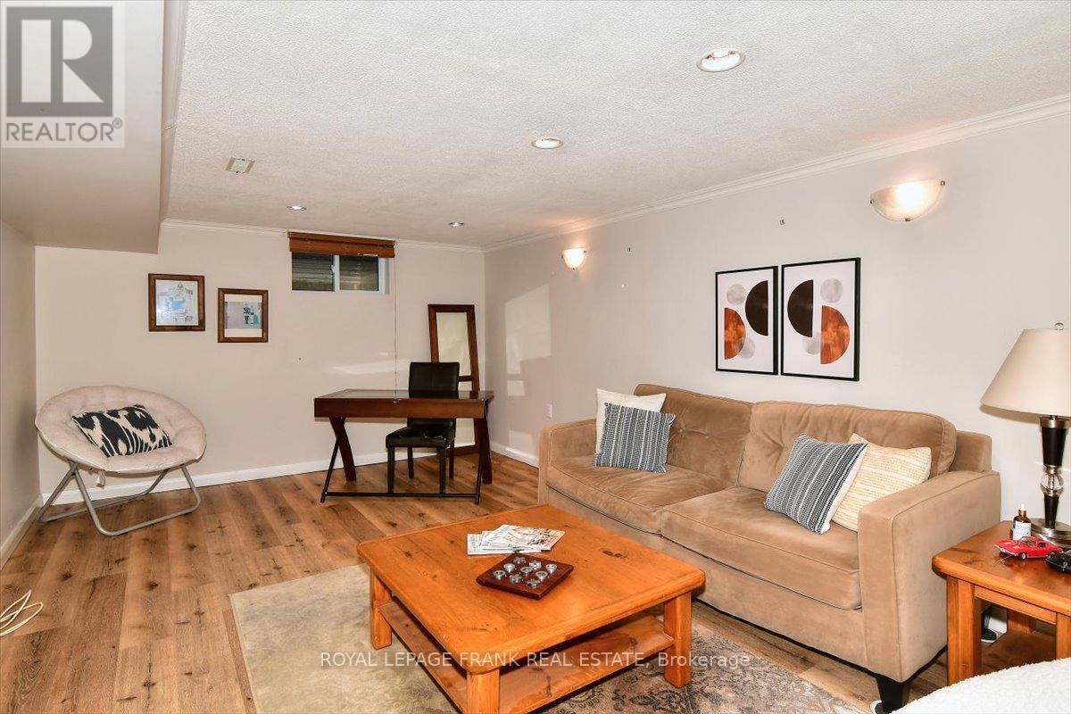 1369 Armstrong Drive, Peterborough, Ontario  K9J 6G4 - Photo 17 - X12799270