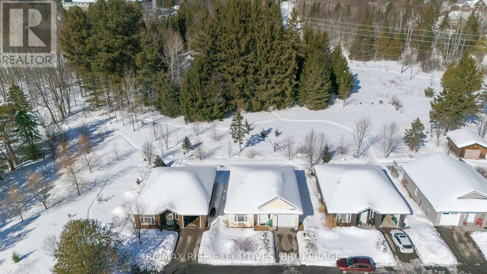 4 - 7 Autumn Lane S, Huntsville, Ontario  P1H 0C7 - Photo 20 - X12799322