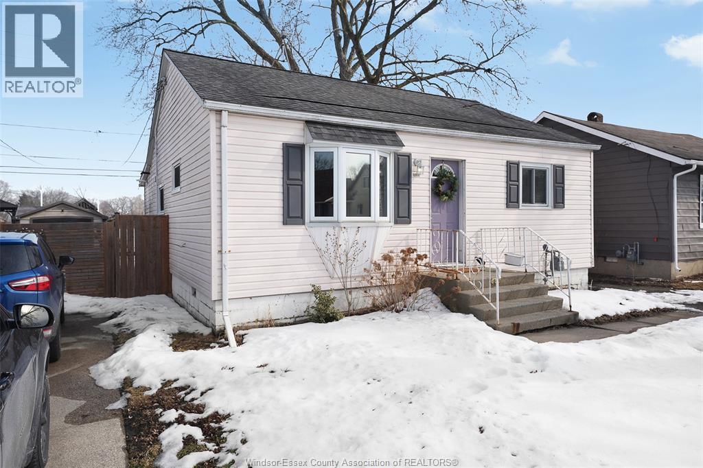 1868 Tourangeau Road, Windsor, Ontario  N8W 4N1 - Photo 4 - 26003269