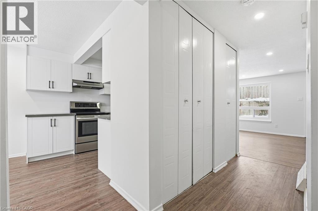 280 Thaler Avenue Unit# 9, Kitchener, Ontario  N2A 1R6 - Photo 5 - 40801275