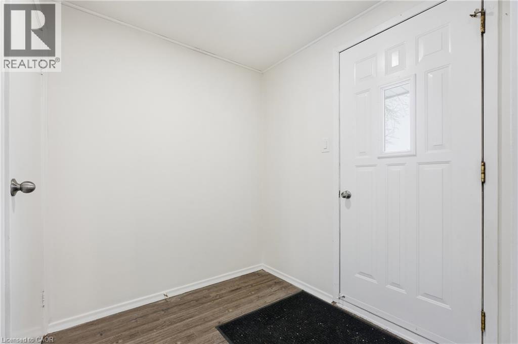 280 Thaler Avenue Unit# 9, Kitchener, Ontario  N2A 1R6 - Photo 3 - 40801275