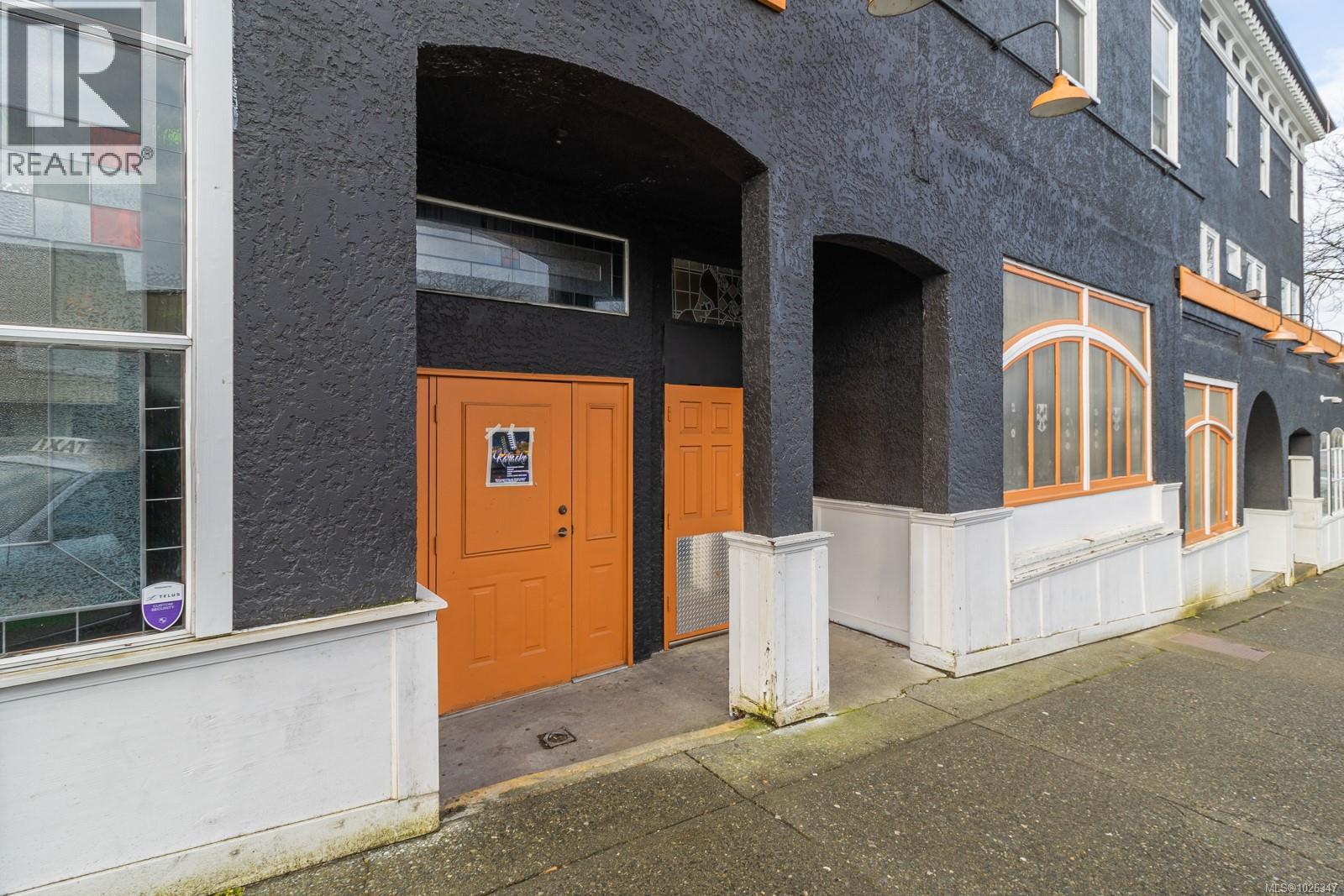 640 1st Ave, Ladysmith, British Columbia  V9G 1A2 - Photo 3 - 1026347